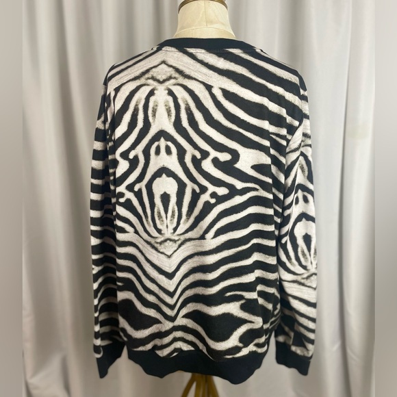 Adidas Women's Zebra Print Pullover Sweater - Size XL - Picture 6 of 10